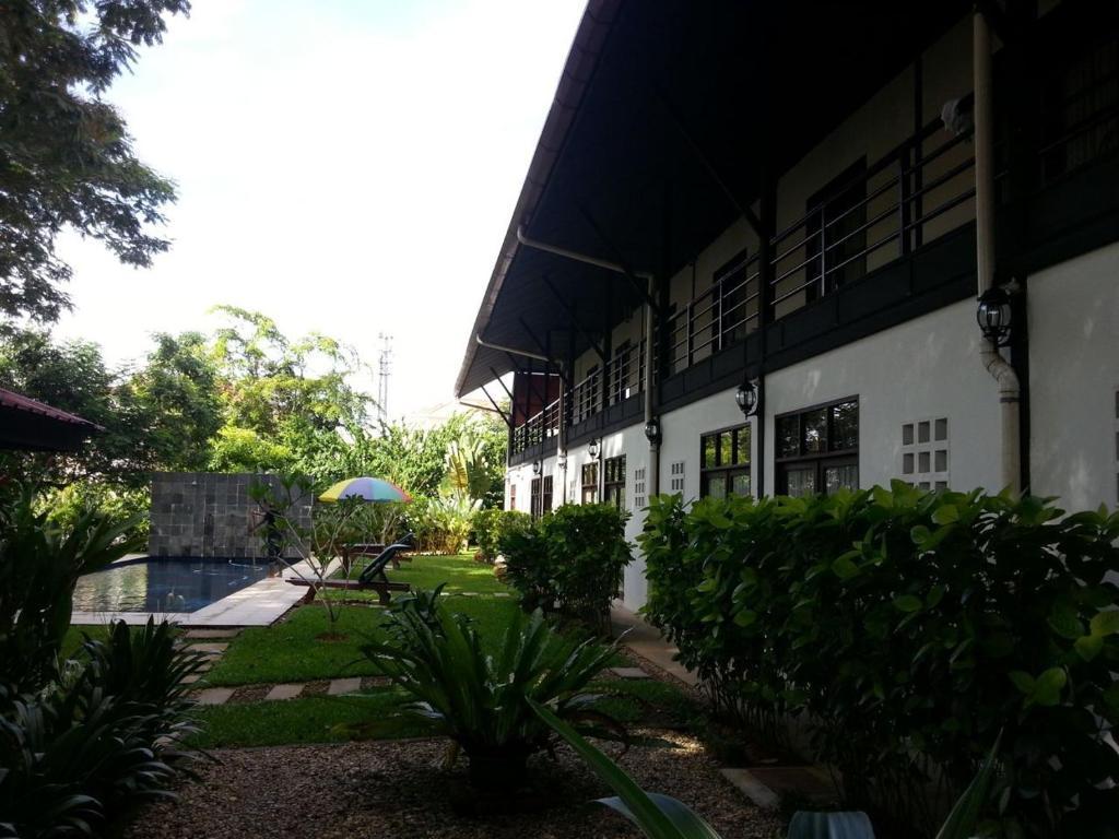 Basaga Holiday Residences Kuching Zewnętrze zdjęcie