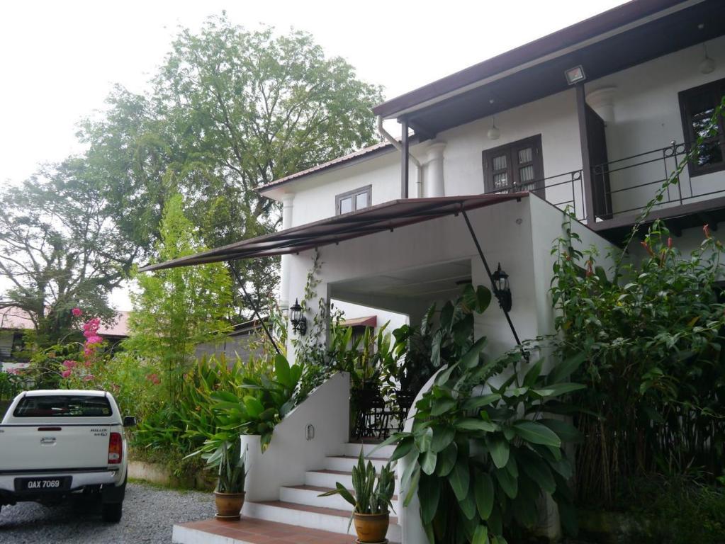 Basaga Holiday Residences Kuching Zewnętrze zdjęcie