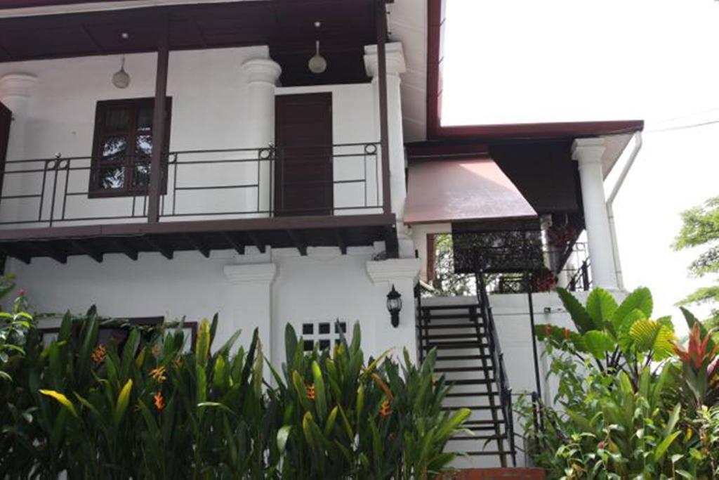 Basaga Holiday Residences Kuching Zewnętrze zdjęcie