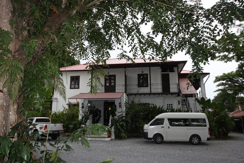Basaga Holiday Residences Kuching Zewnętrze zdjęcie
